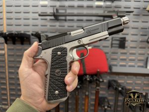 Tricked Out Wilson Experior 1911.