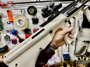 Steyr AUG appeal to non-gun people?