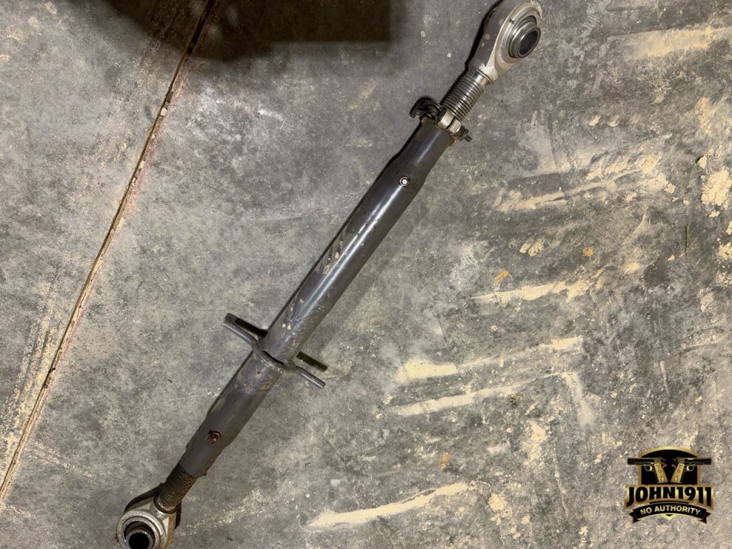 Hydraulic Top Link Installed