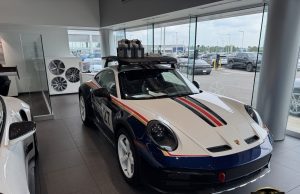 911 Dakar Curious