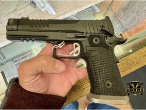 SIG Sauer P211 pistol.